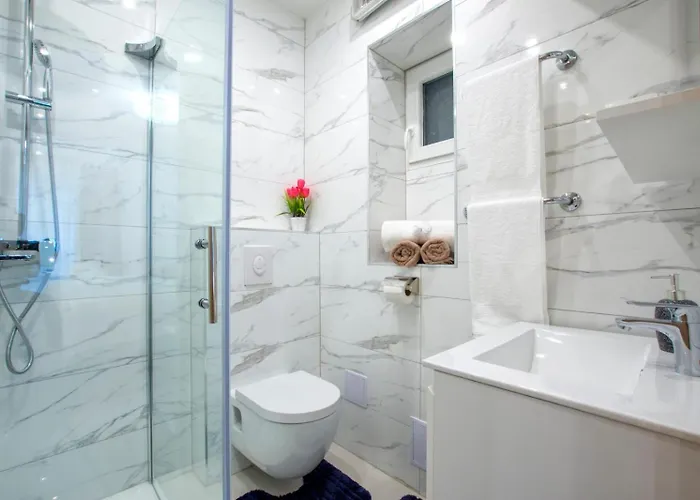 Lux בית הארחה ספליט